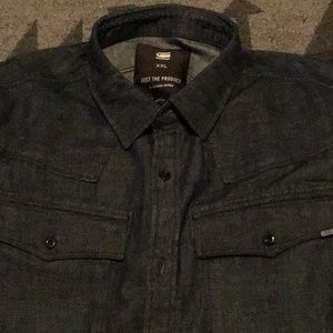 Long sleeve casual button shirt